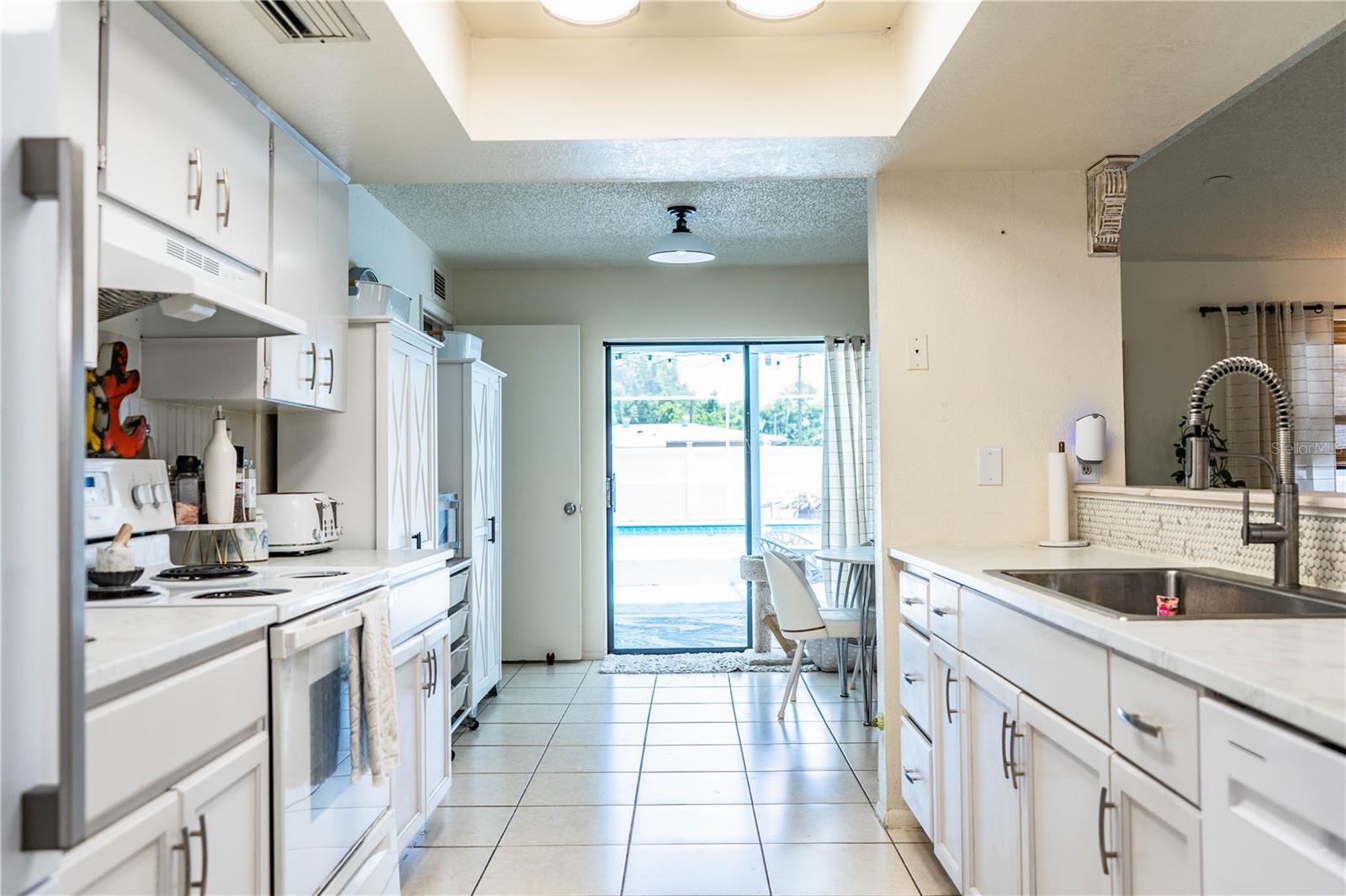 BAYVIEW ESTATES OF INDIAN ROCKS - Residential