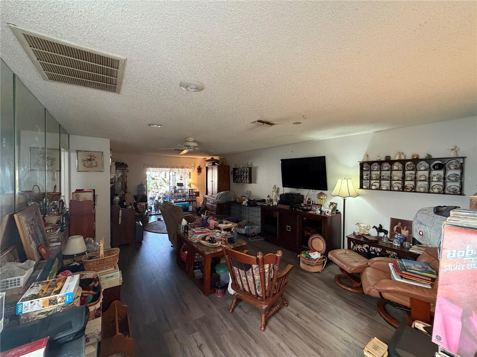 RIVER SIDE VILLAGE CONDO - Residential