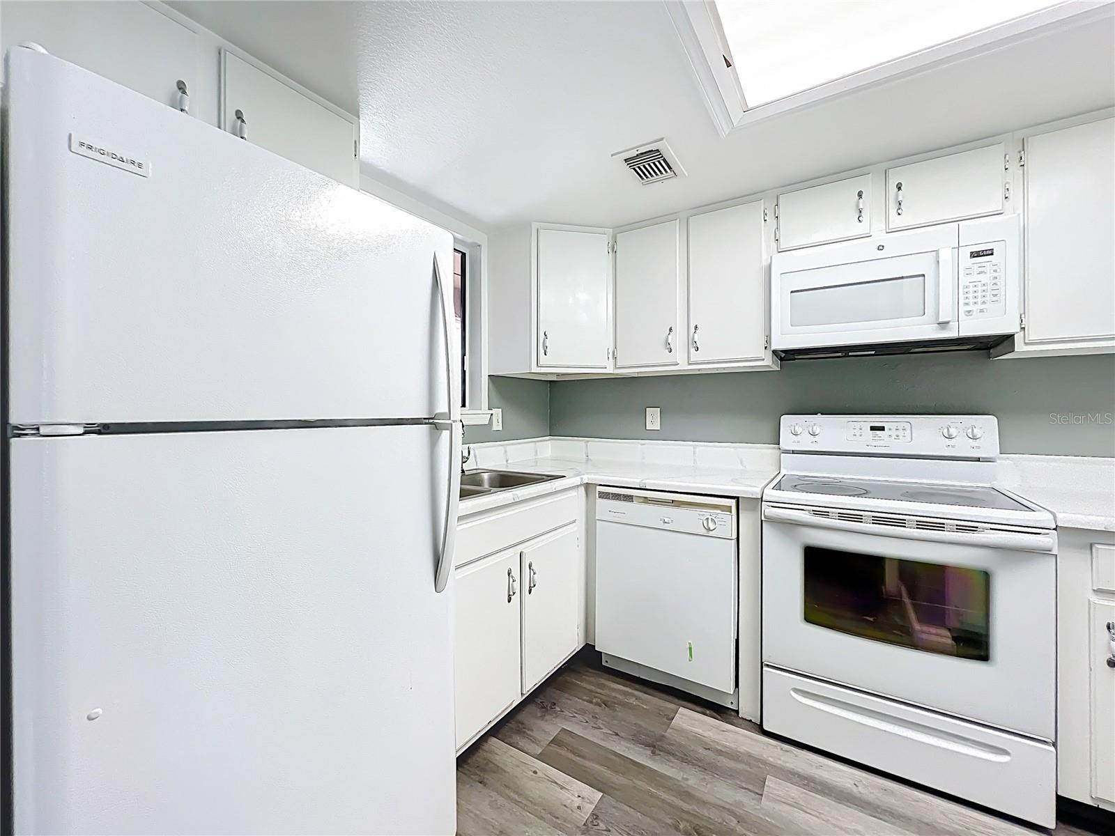 WINTER PARK VILLAS - Residential