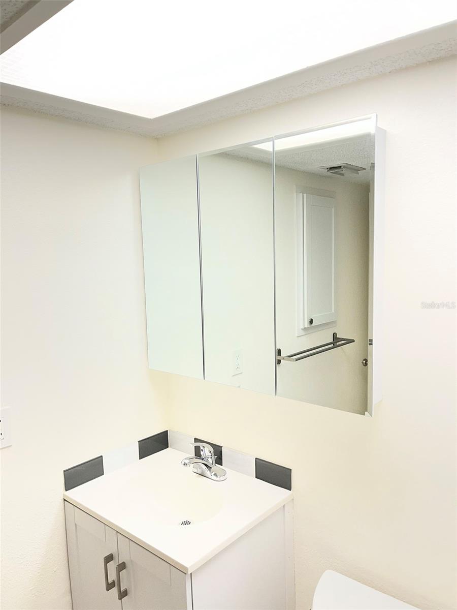 BELLE HAVEN UNIT B REP - Residential Lease