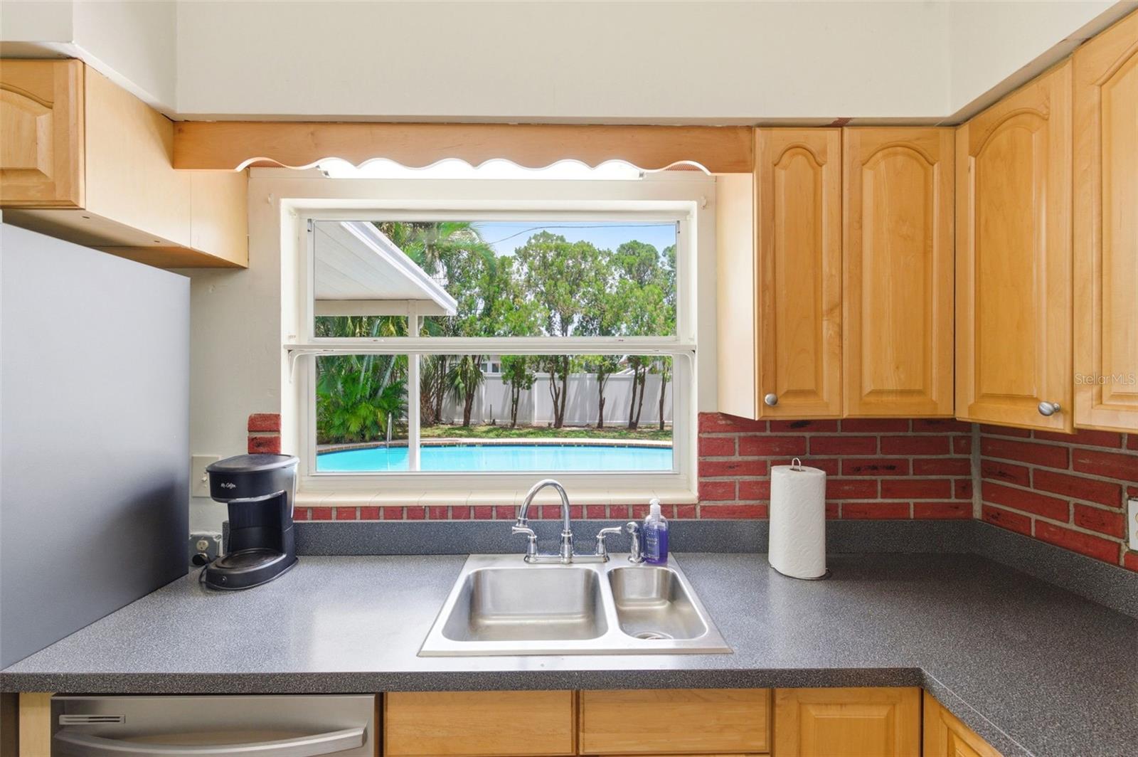 ESQUIRE ESTATES - Residential