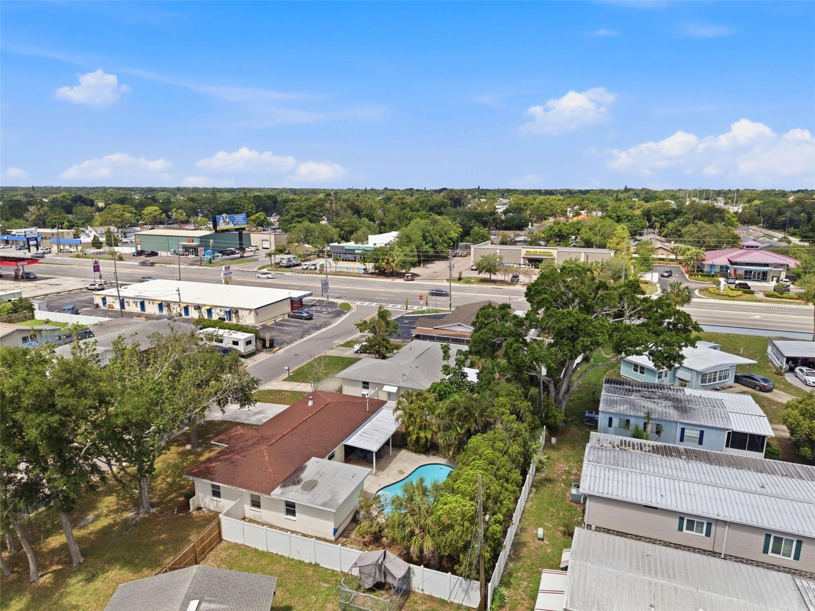 ESQUIRE ESTATES - Residential