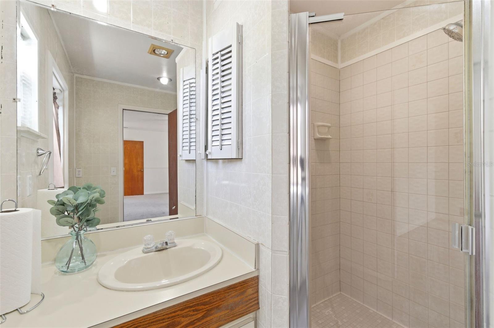ESQUIRE ESTATES - Residential