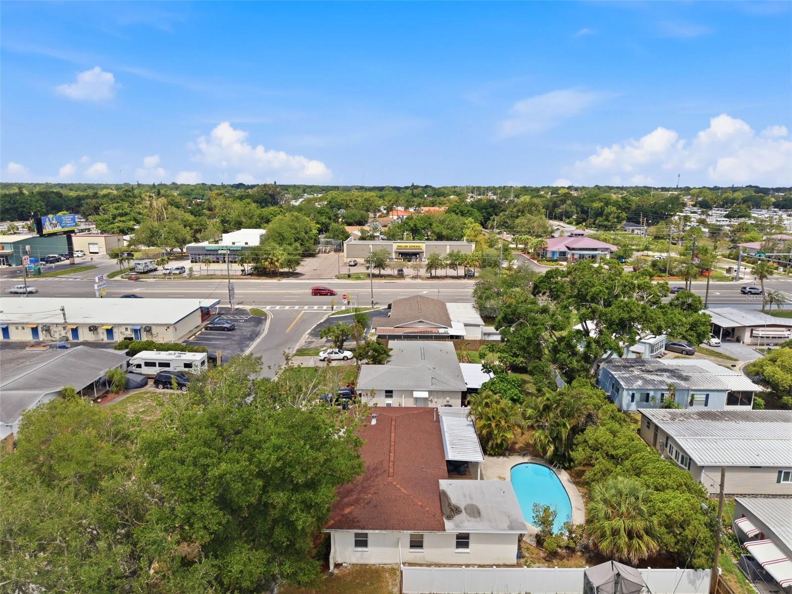 ESQUIRE ESTATES - Residential