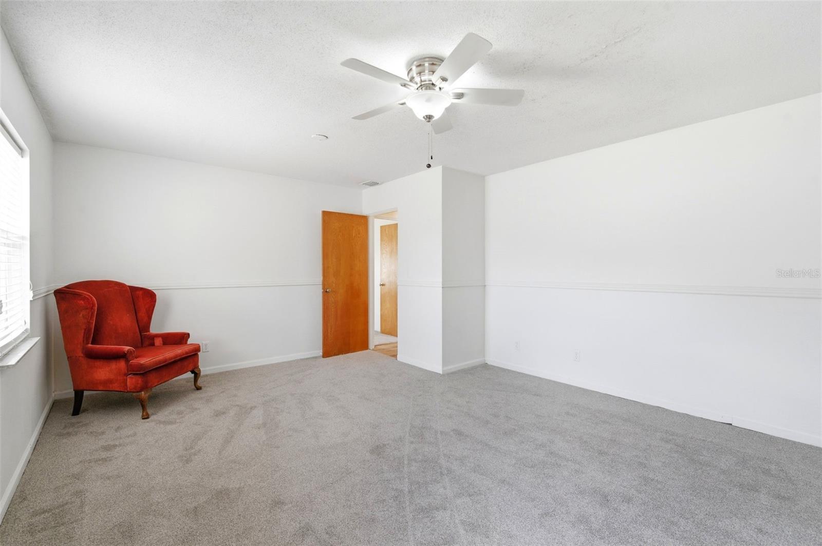 ESQUIRE ESTATES - Residential