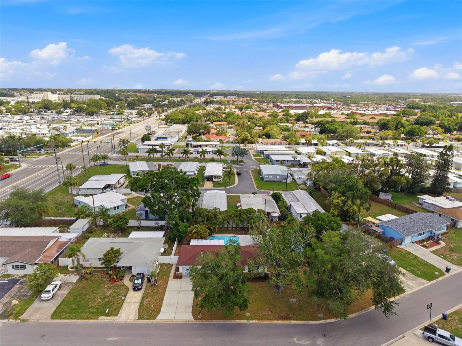 ESQUIRE ESTATES - Residential