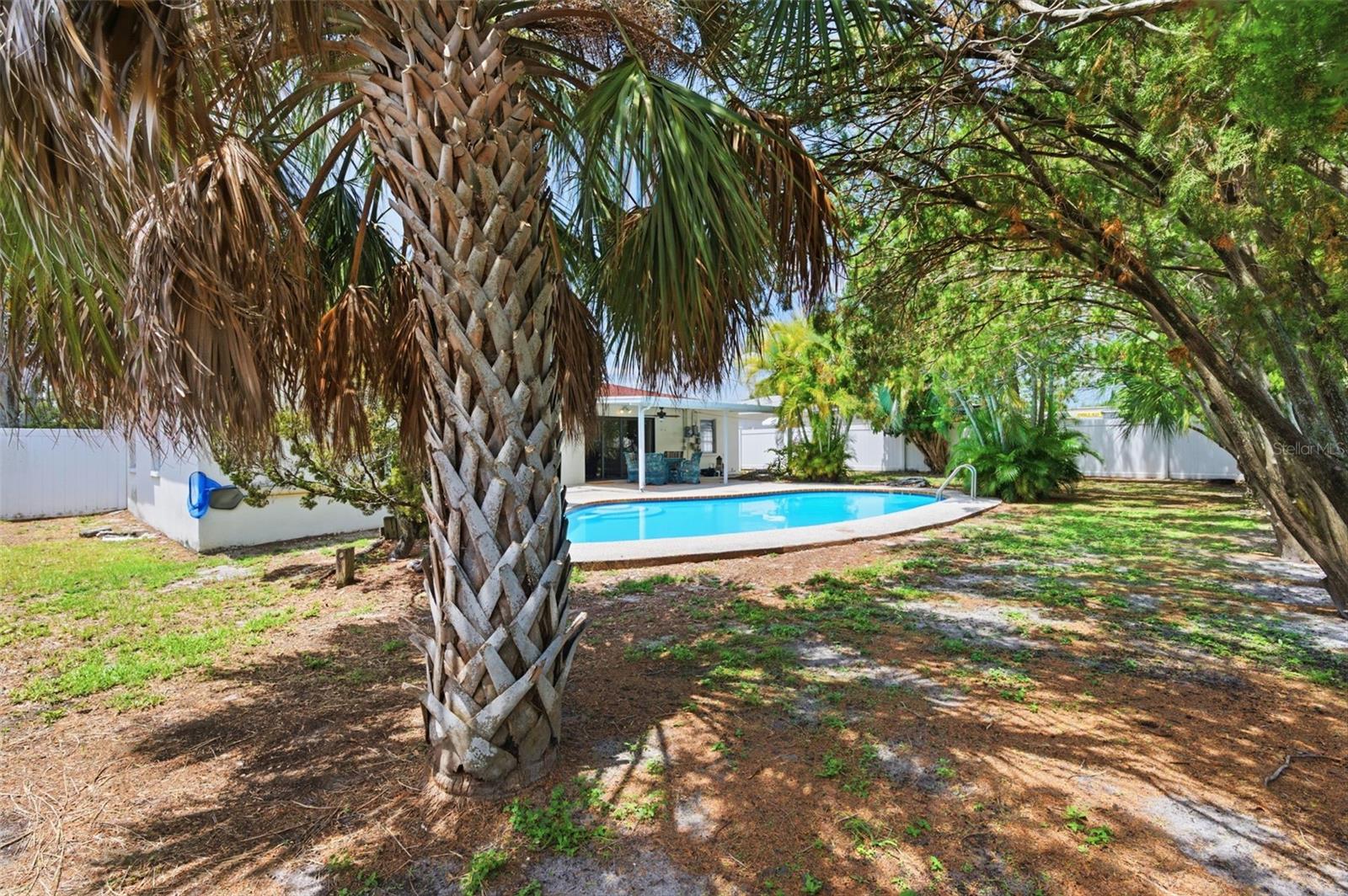 ESQUIRE ESTATES - Residential
