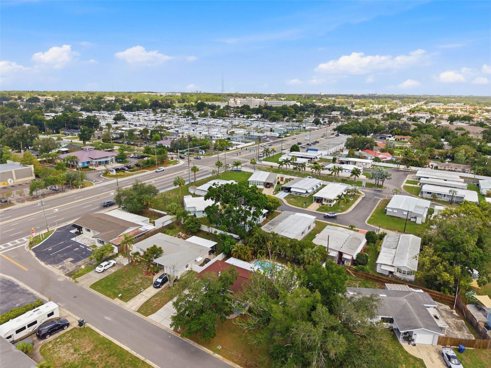 ESQUIRE ESTATES - Residential
