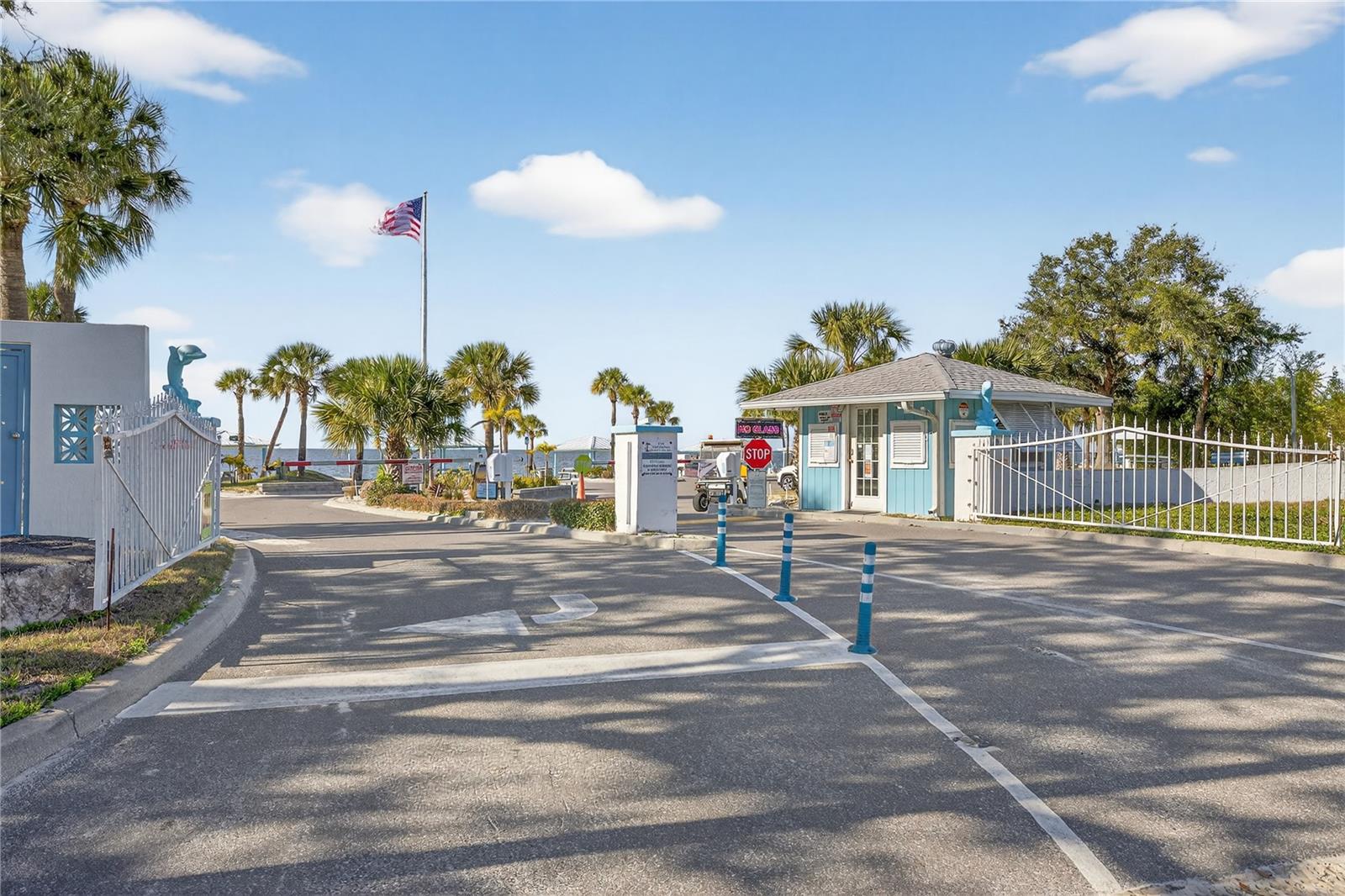 GULF HARBOR VILLAS PH 01 - Residential