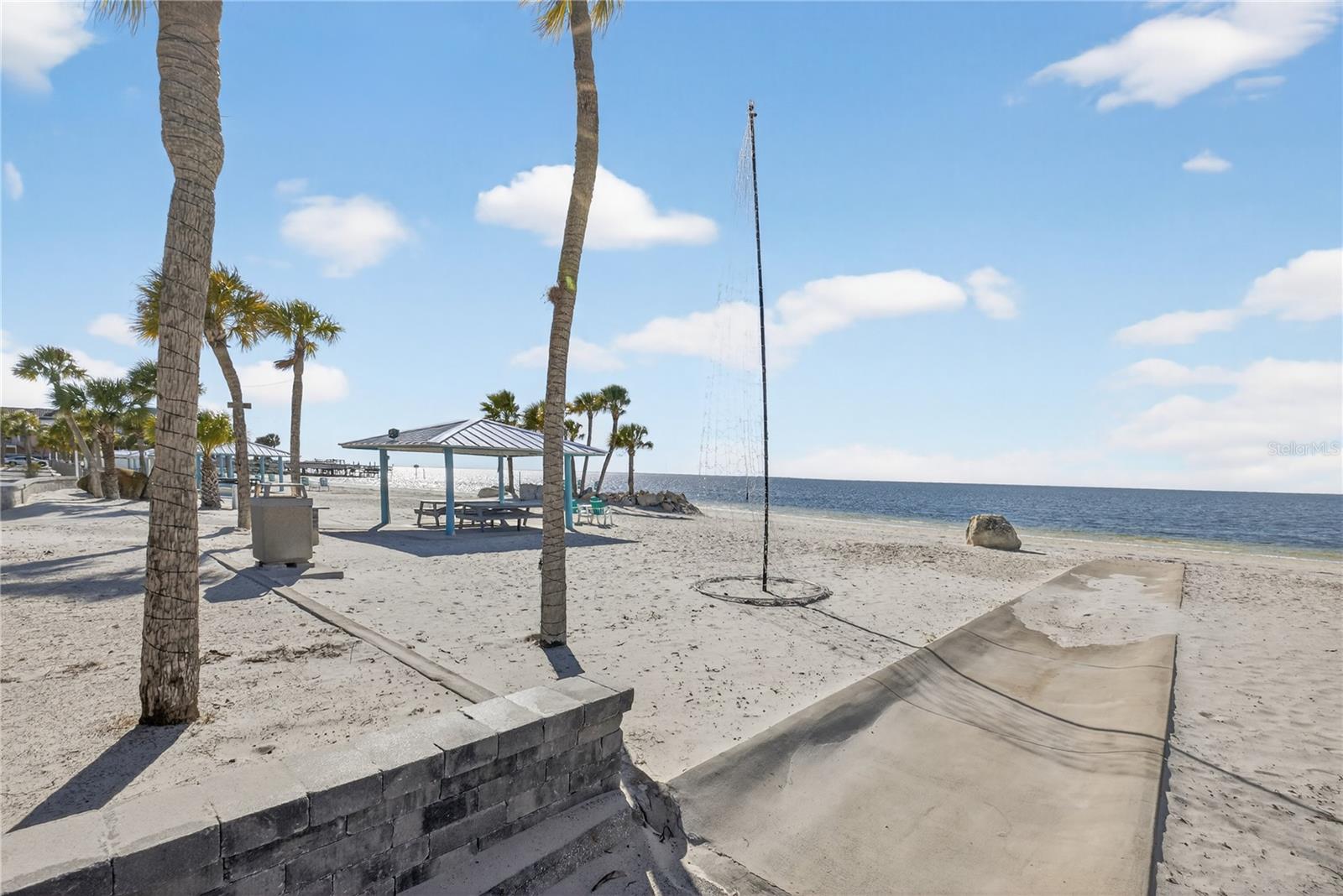 GULF HARBOR VILLAS PH 01 - Residential