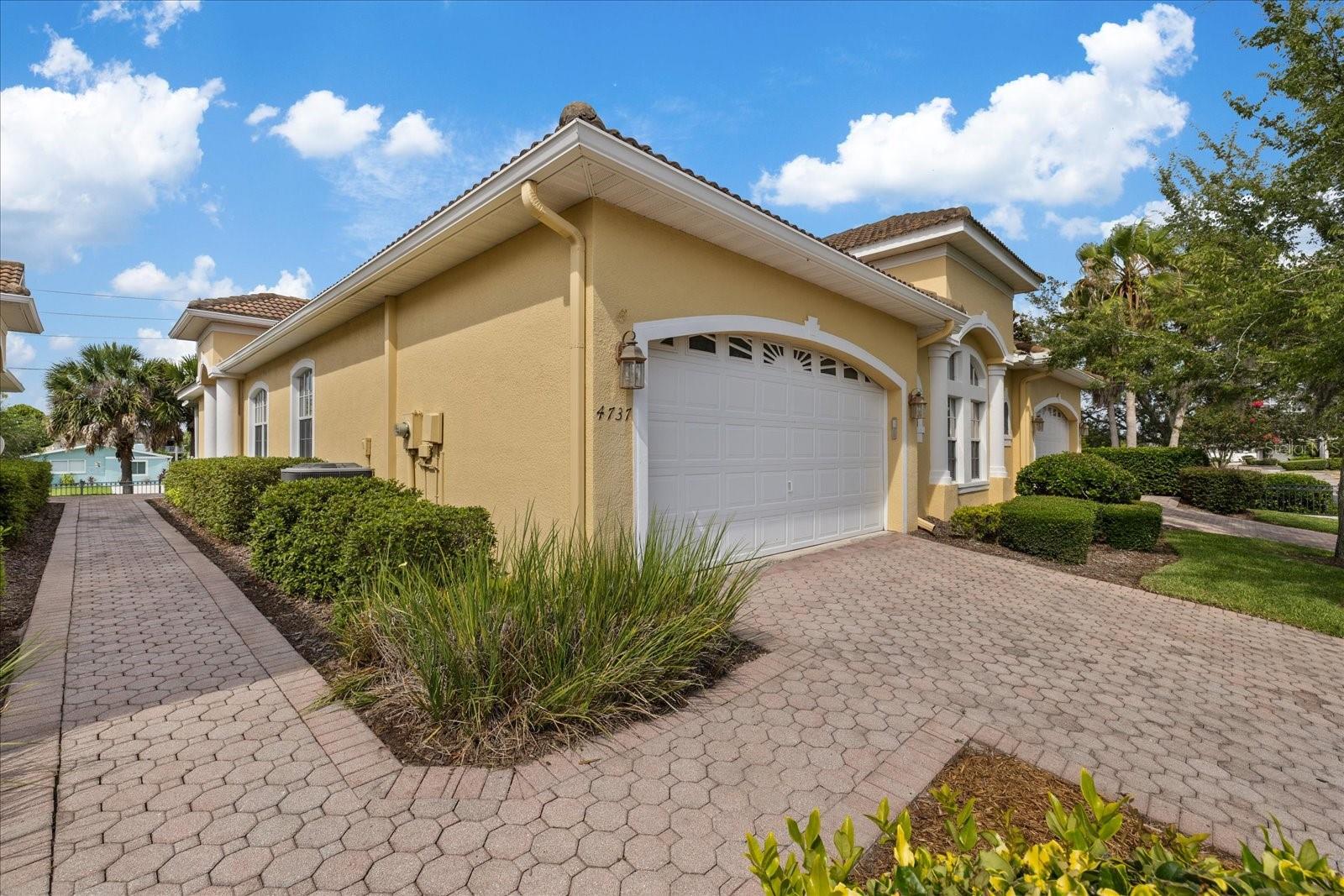 GULF HARBOR VILLAS PH 01 - Residential