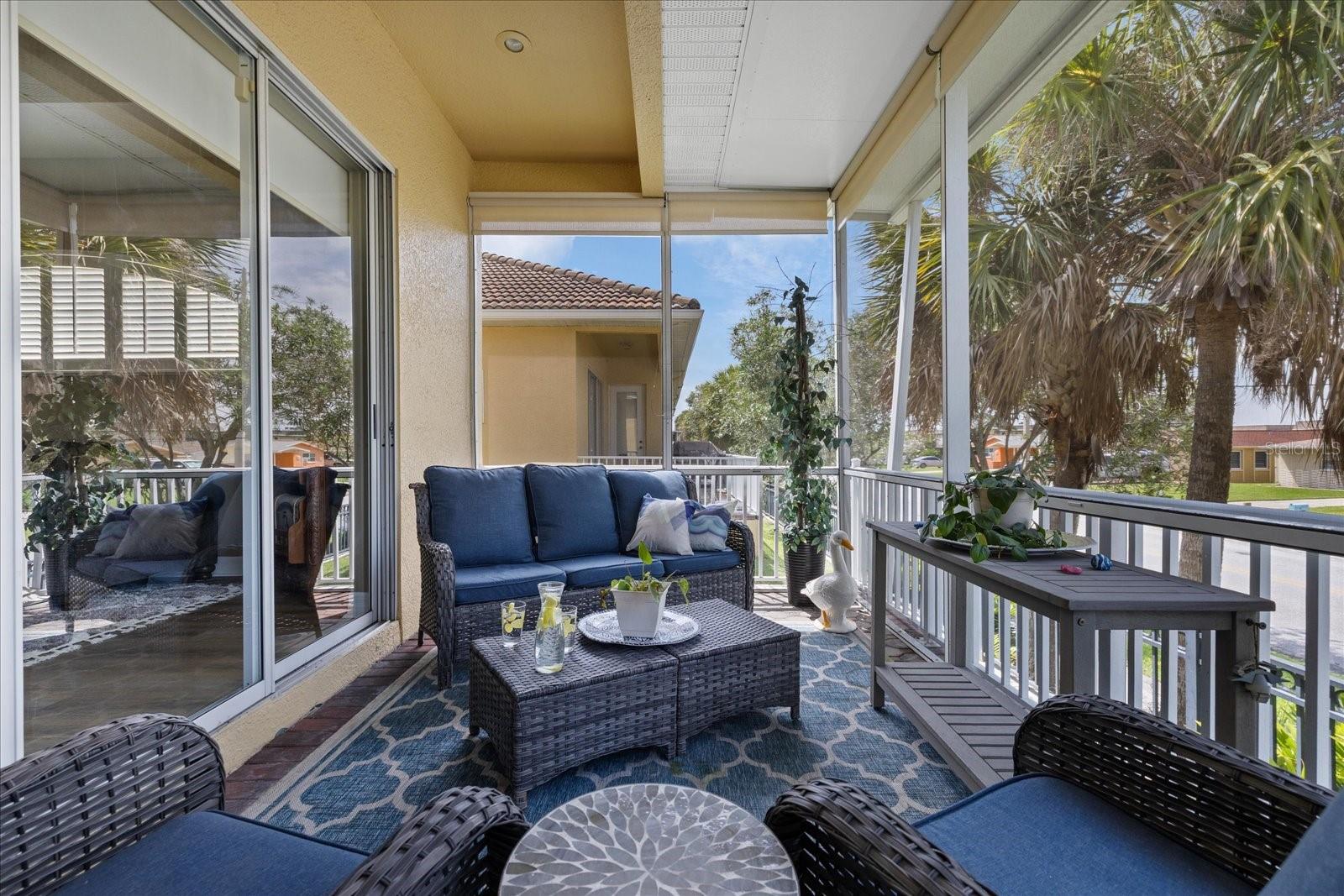 GULF HARBOR VILLAS PH 01 - Residential