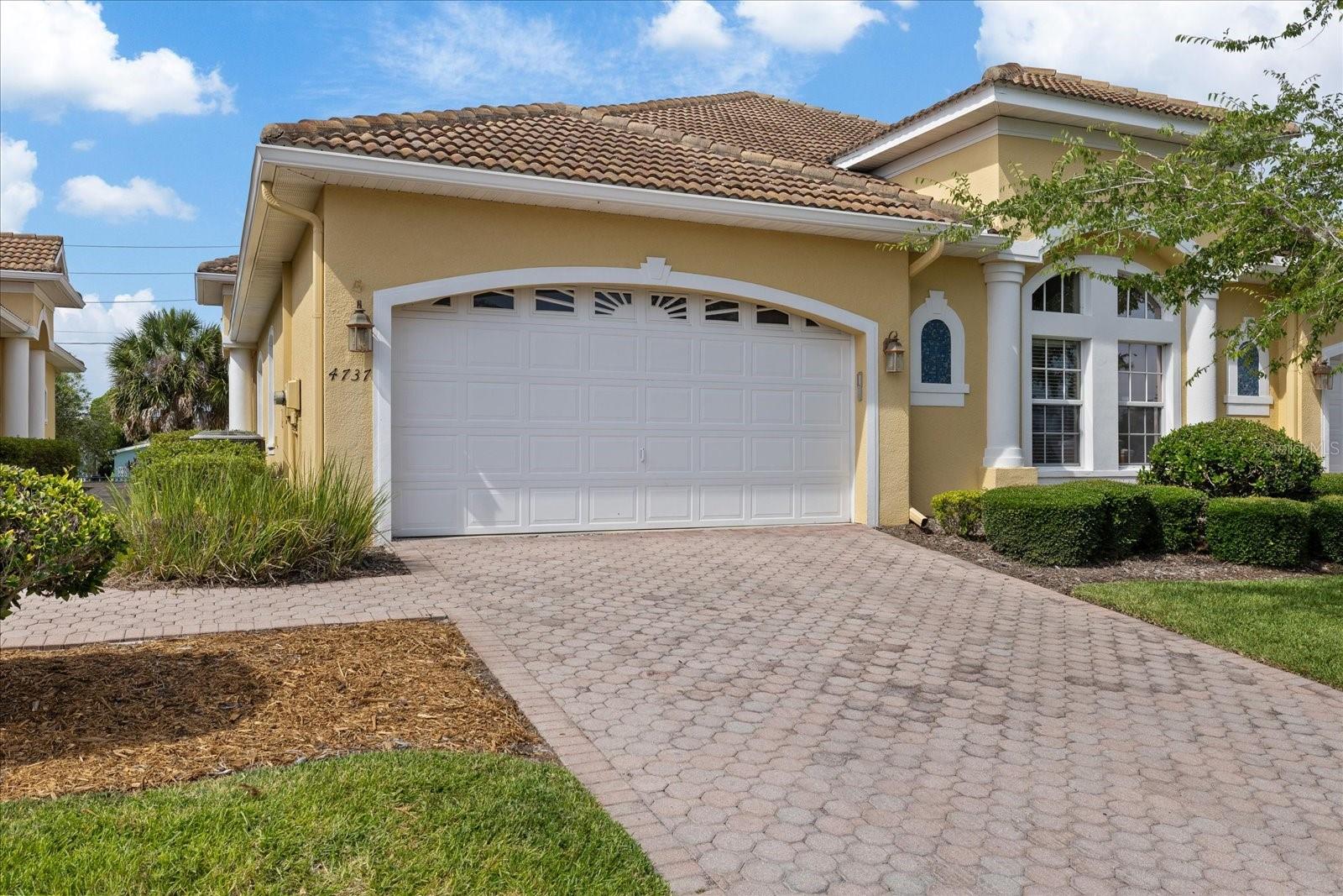 GULF HARBOR VILLAS PH 01 - Residential