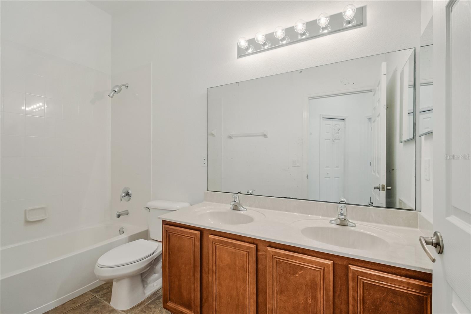 REUNION PH 1 PRCL 1 UNIT 1 - Residential