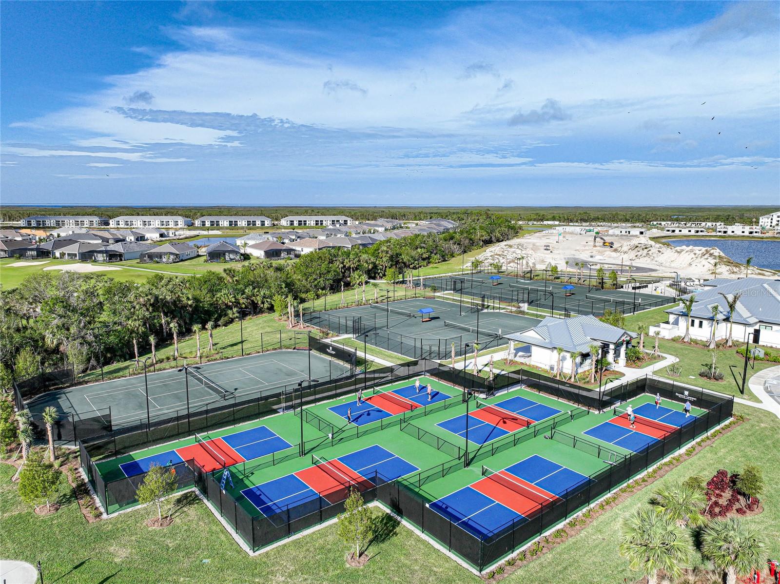 HERITAGE LANDING GOLF - Residential