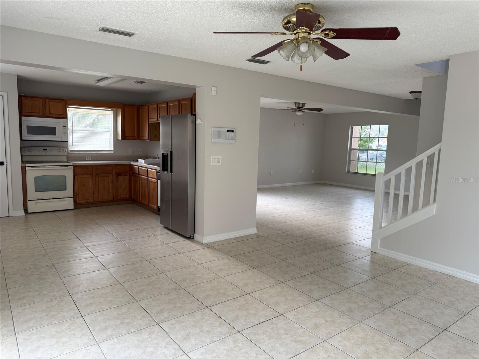 SOUTHCHASE - Residential Lease