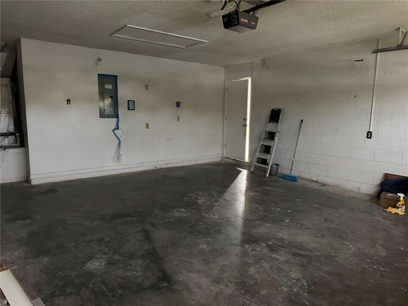 SOUTHCHASE - Residential Lease