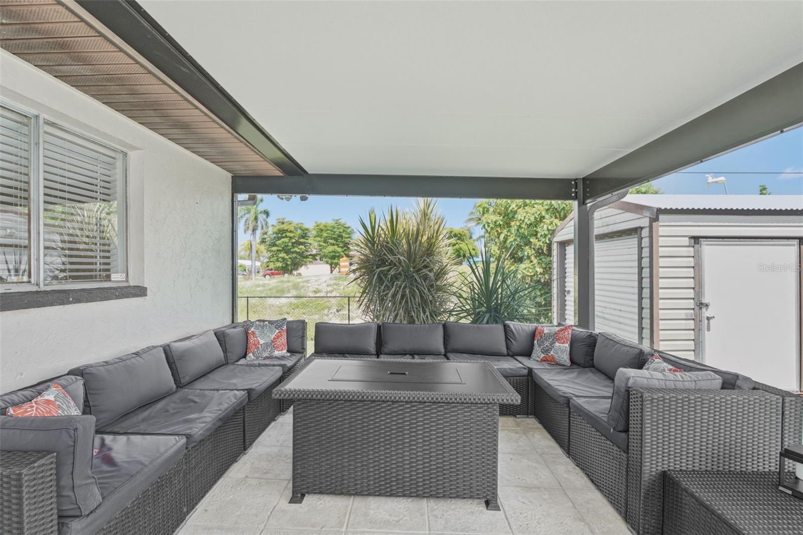 PORT PORT CHARLOTTE SEC 37 - Residential