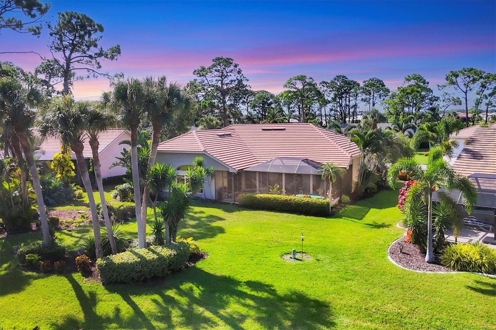 CALUSA LAKES - Residential