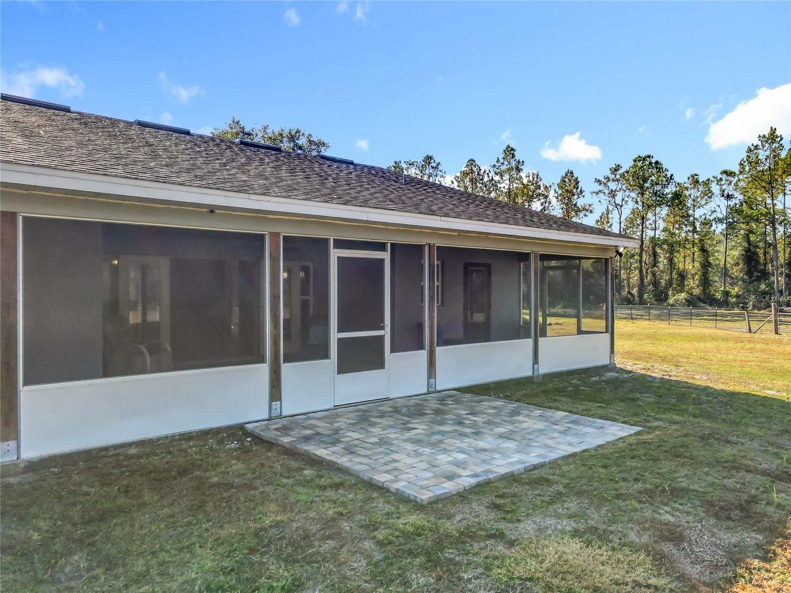 UNION CAMPS RAY BOND - Residential