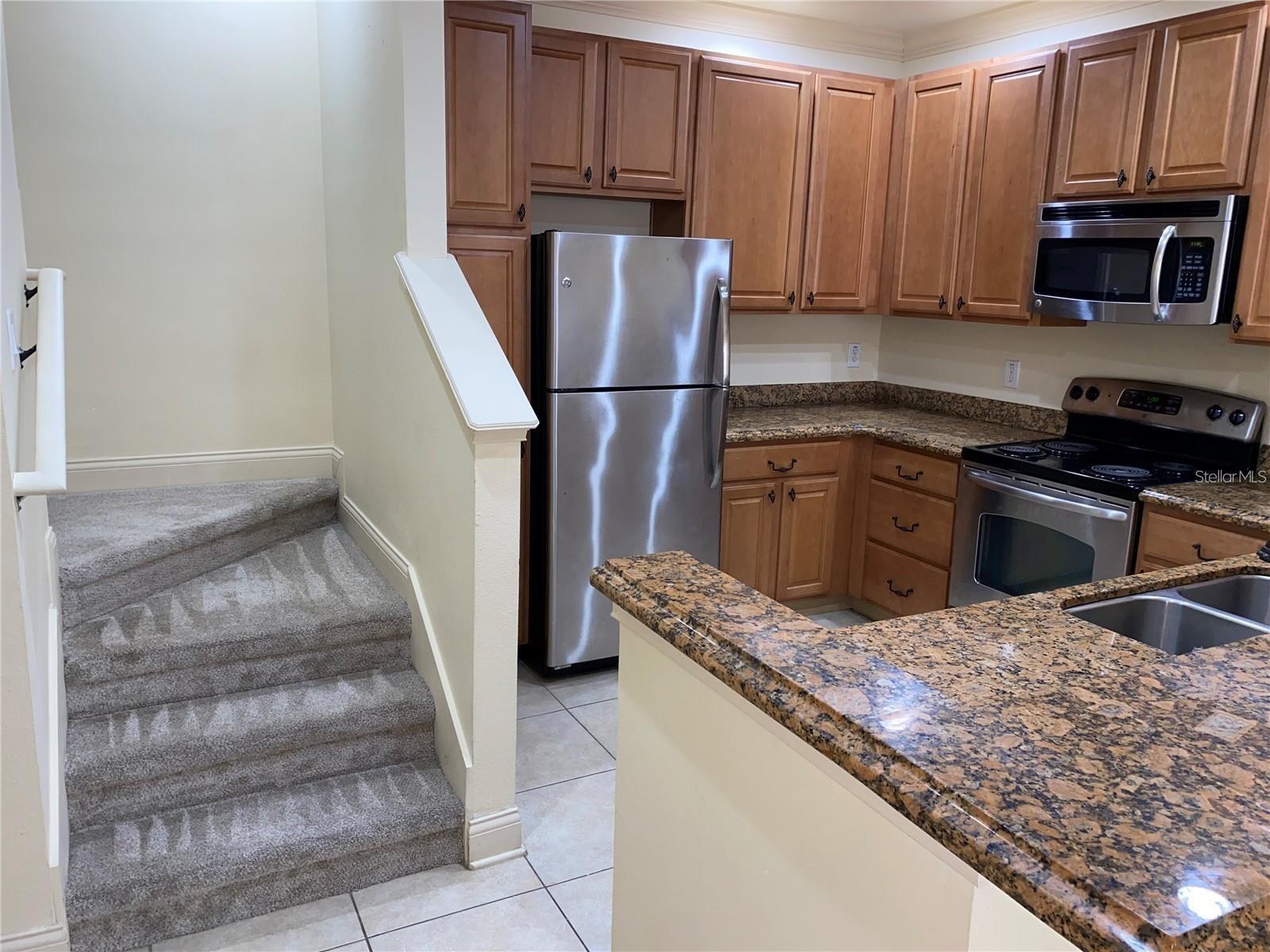 TIERRA DEL SOL - Residential Lease