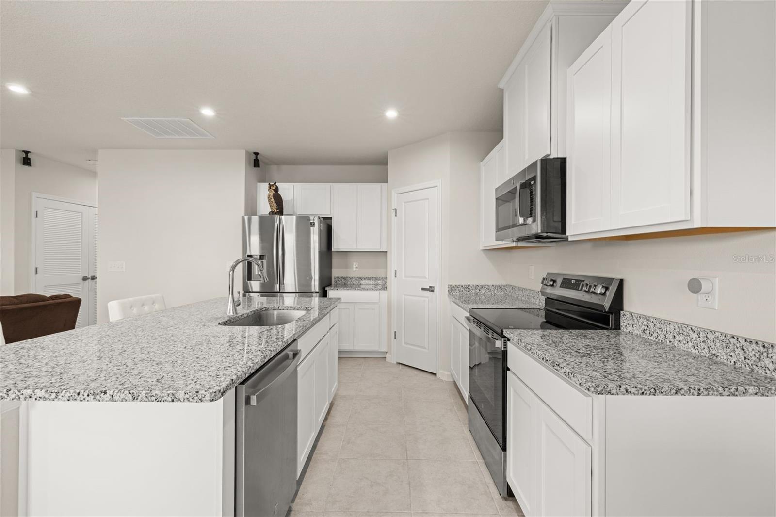 SUMTER VILLAS PH FOUR - Residential