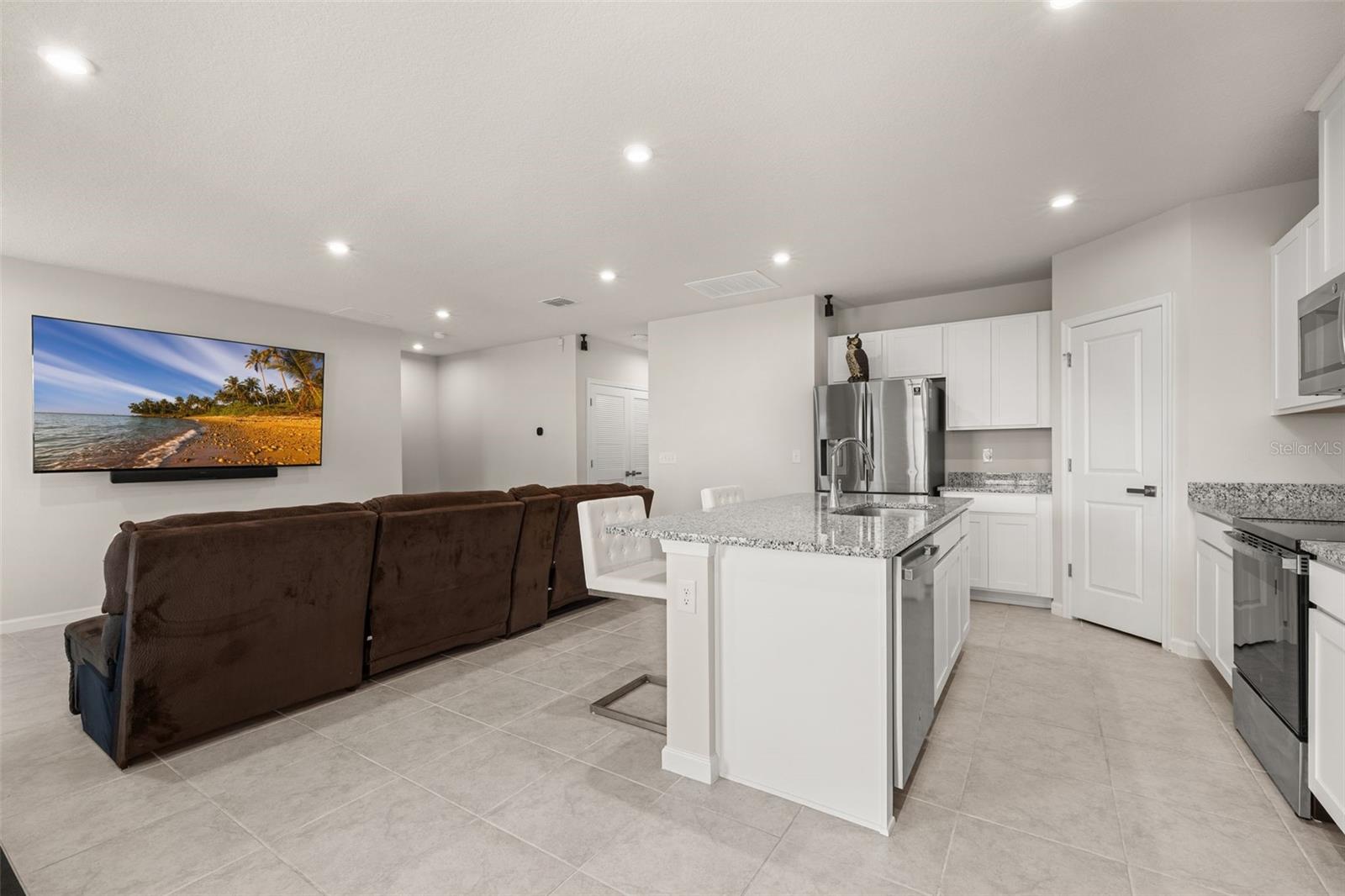 SUMTER VILLAS PH FOUR - Residential