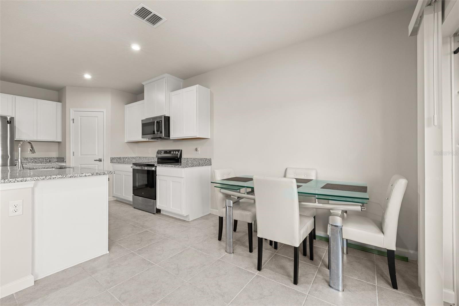 SUMTER VILLAS PH FOUR - Residential