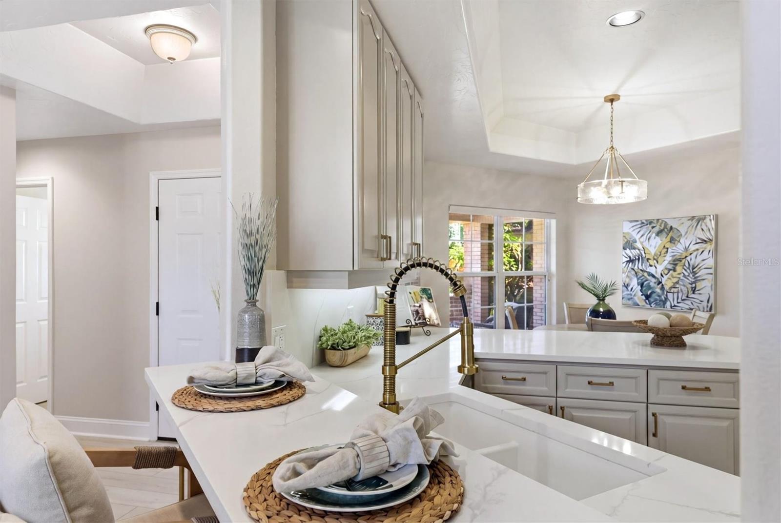 LANDINGS, VILLAS AT EAGLES POINT - Residential