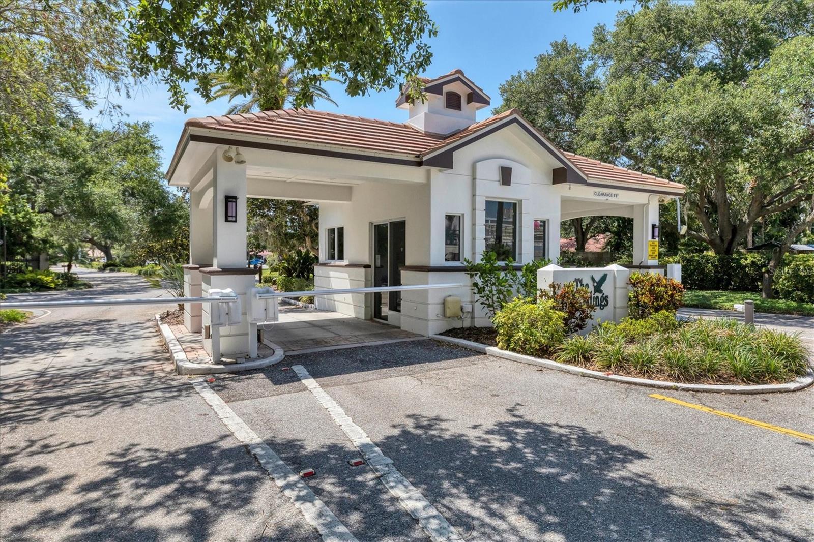 LANDINGS, VILLAS AT EAGLES POINT - Residential