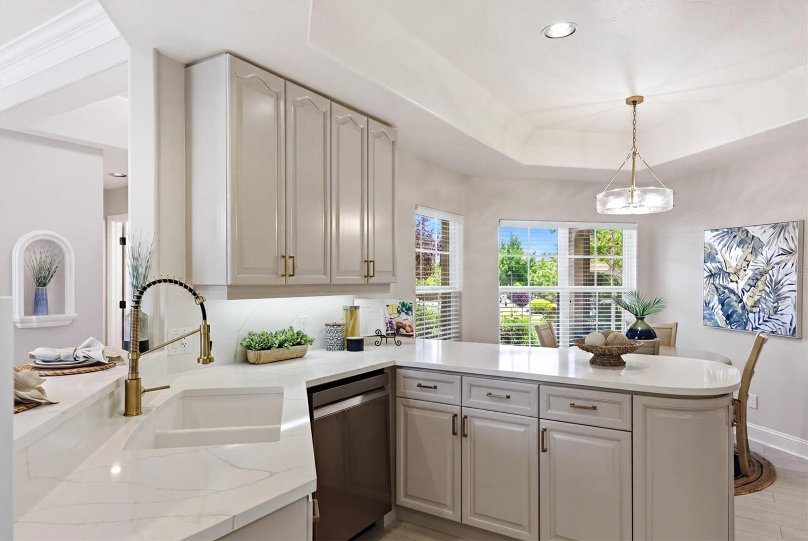 LANDINGS, VILLAS AT EAGLES POINT - Residential