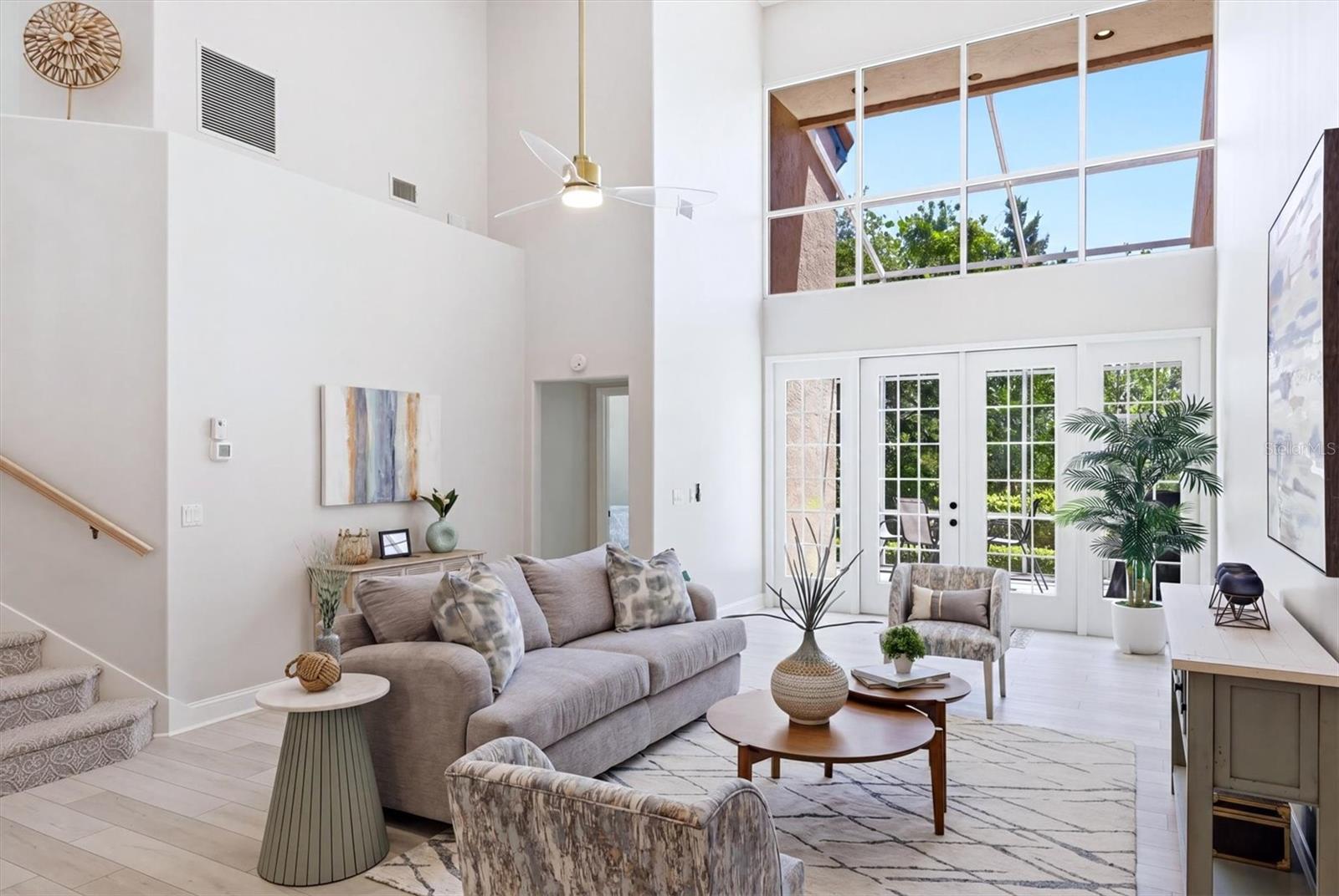 LANDINGS, VILLAS AT EAGLES POINT - Residential