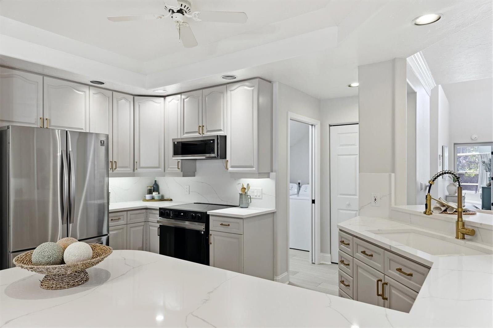 LANDINGS, VILLAS AT EAGLES POINT - Residential
