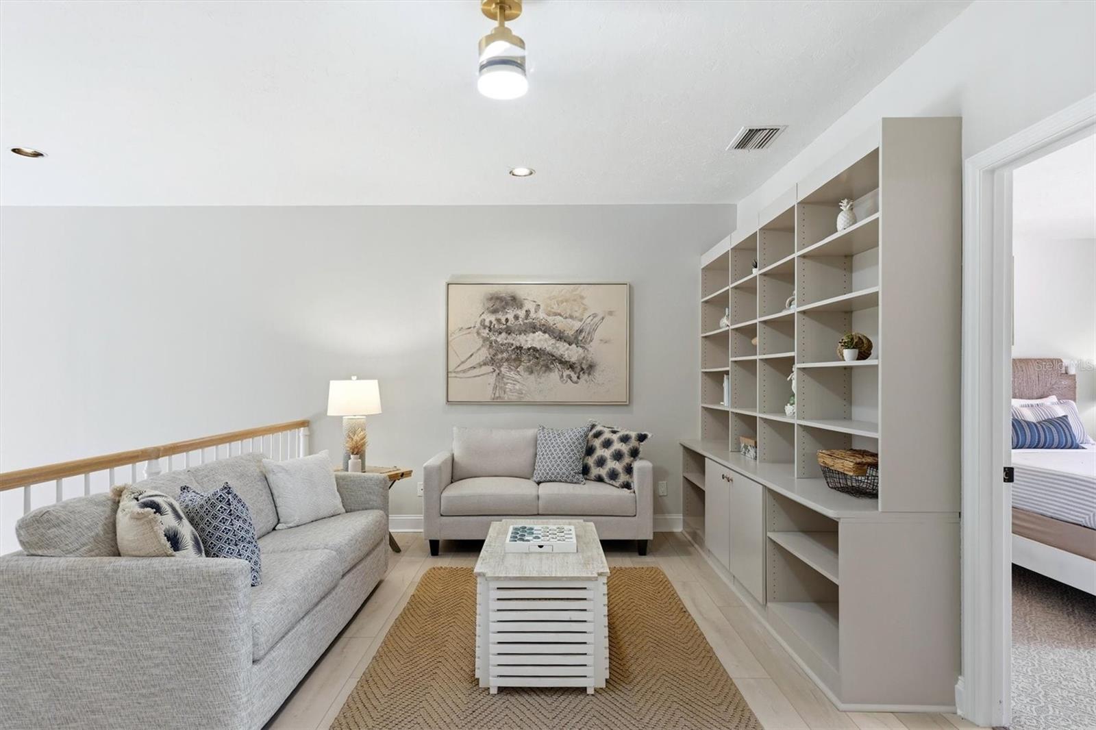 LANDINGS, VILLAS AT EAGLES POINT - Residential