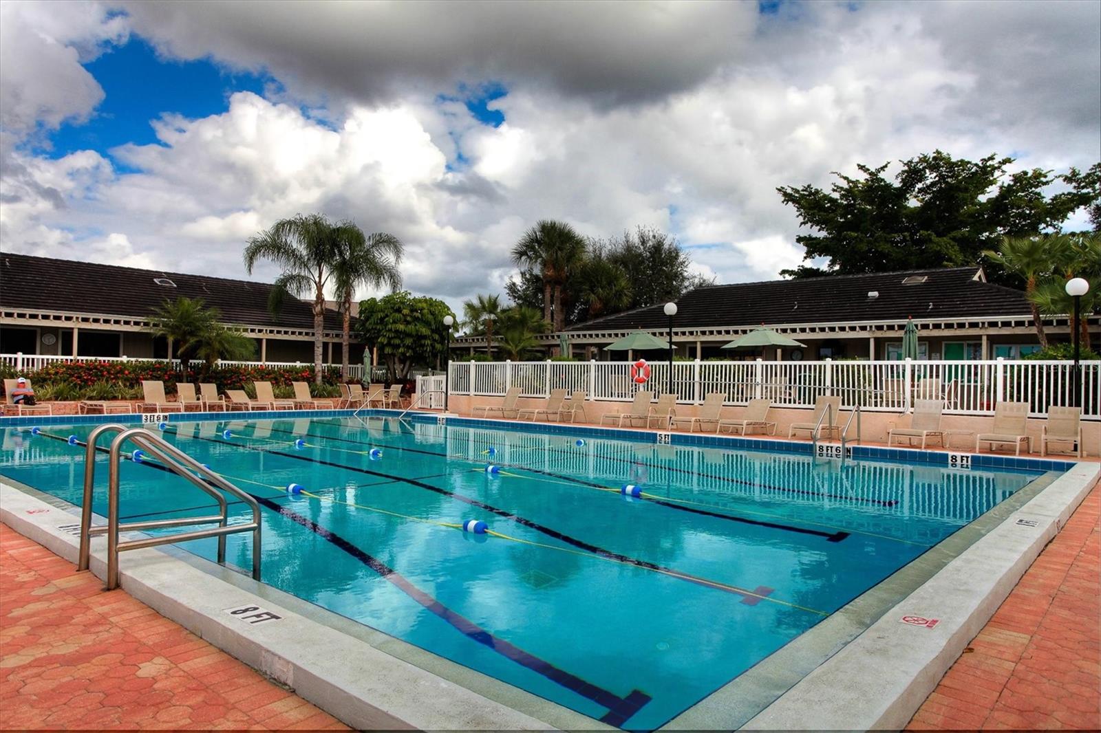 LANDINGS, VILLAS AT EAGLES POINT - Residential