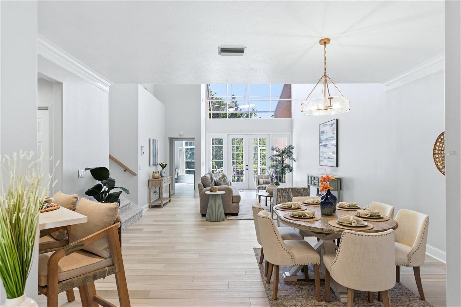 LANDINGS, VILLAS AT EAGLES POINT - Residential