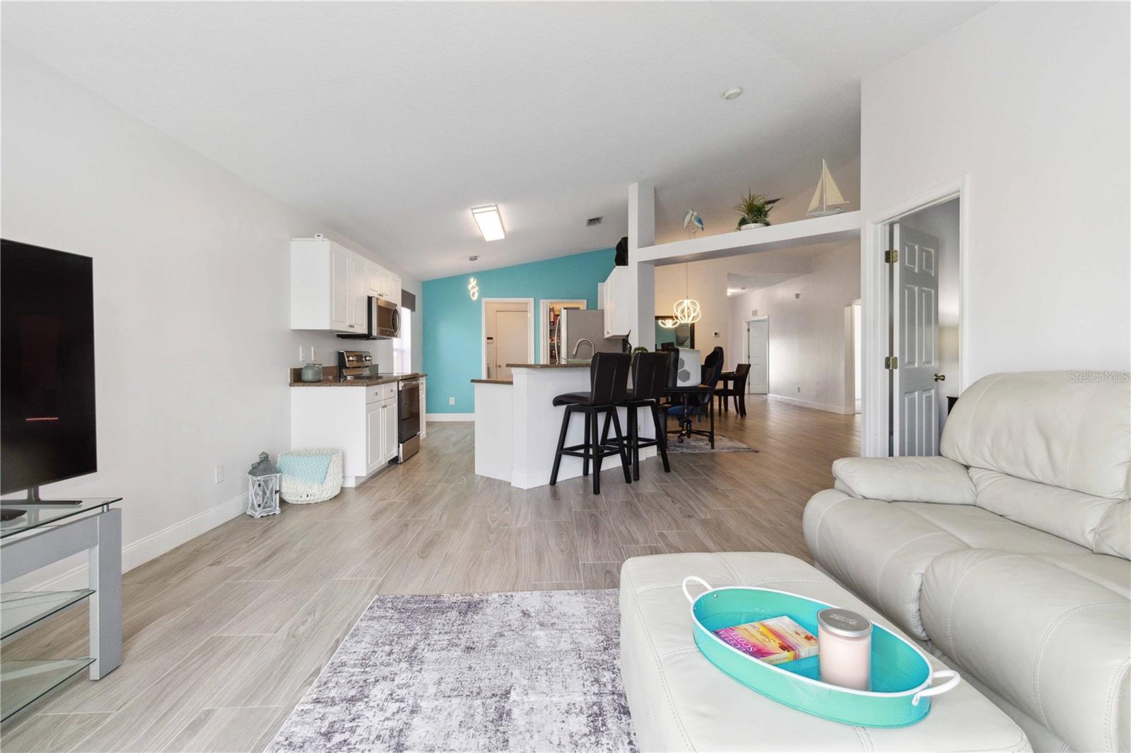 AUBURN LAKES SUBDIVISION - Residential