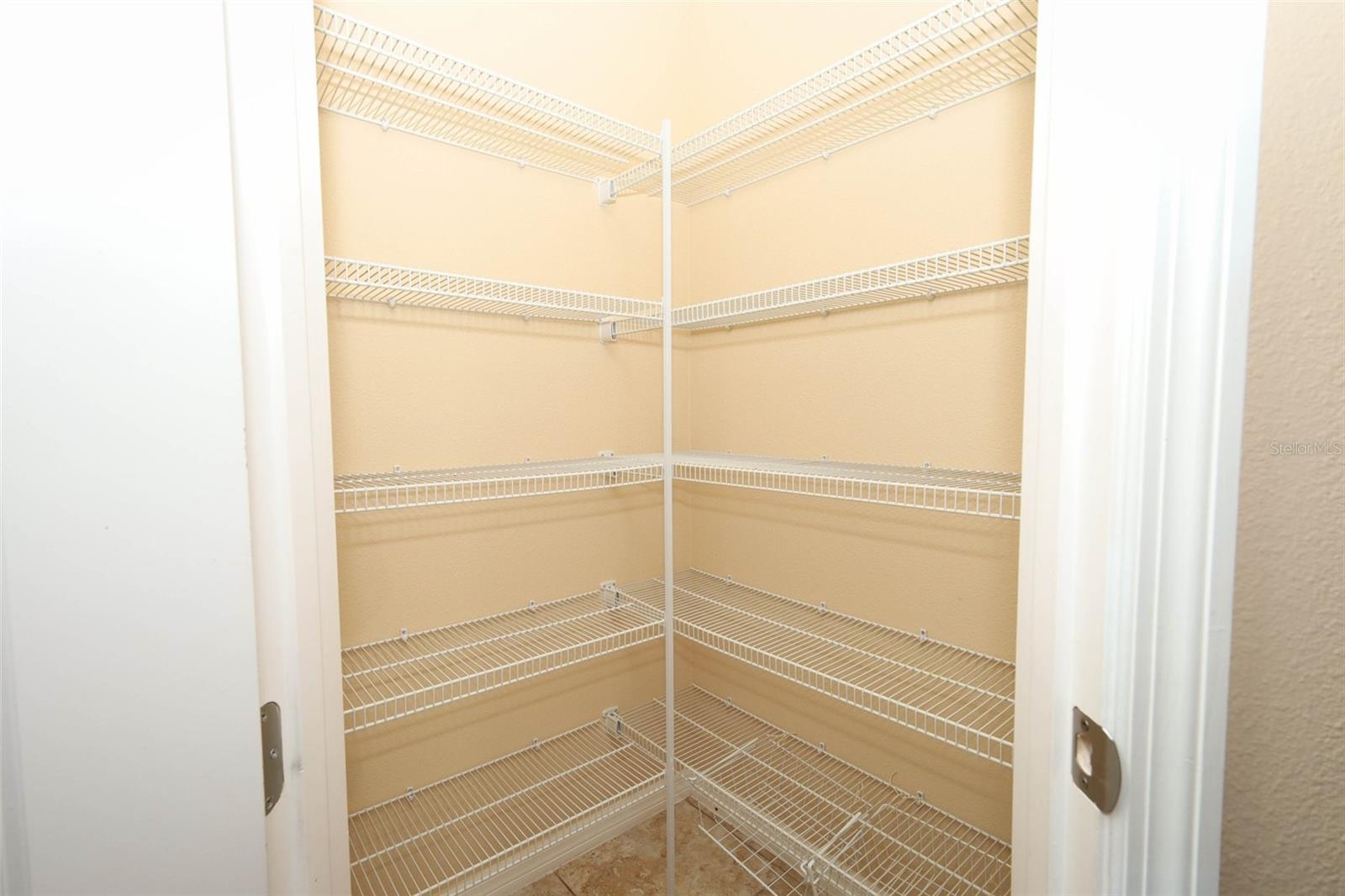 THORNBROOKE PH 1 - Residential Lease