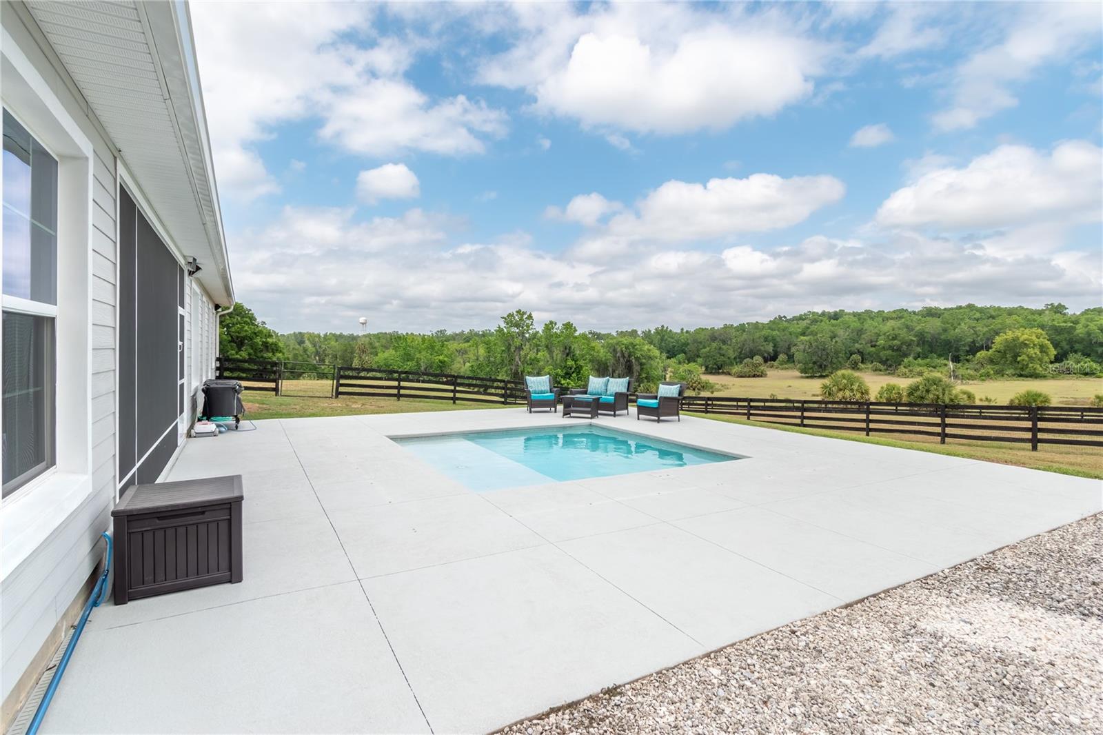 EQUESTRIAN SPRINGS - Residential