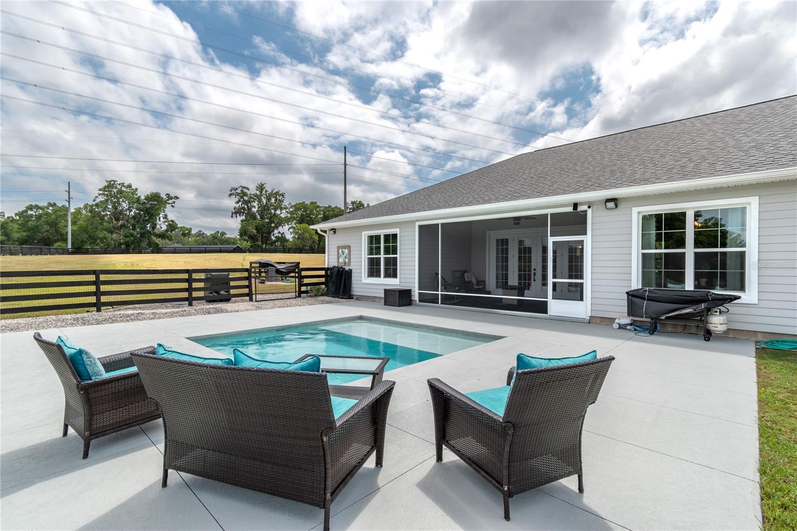 EQUESTRIAN SPRINGS - Residential