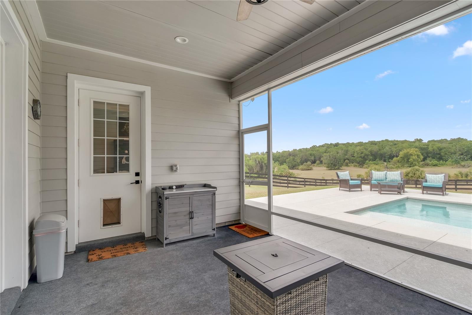 EQUESTRIAN SPRINGS - Residential