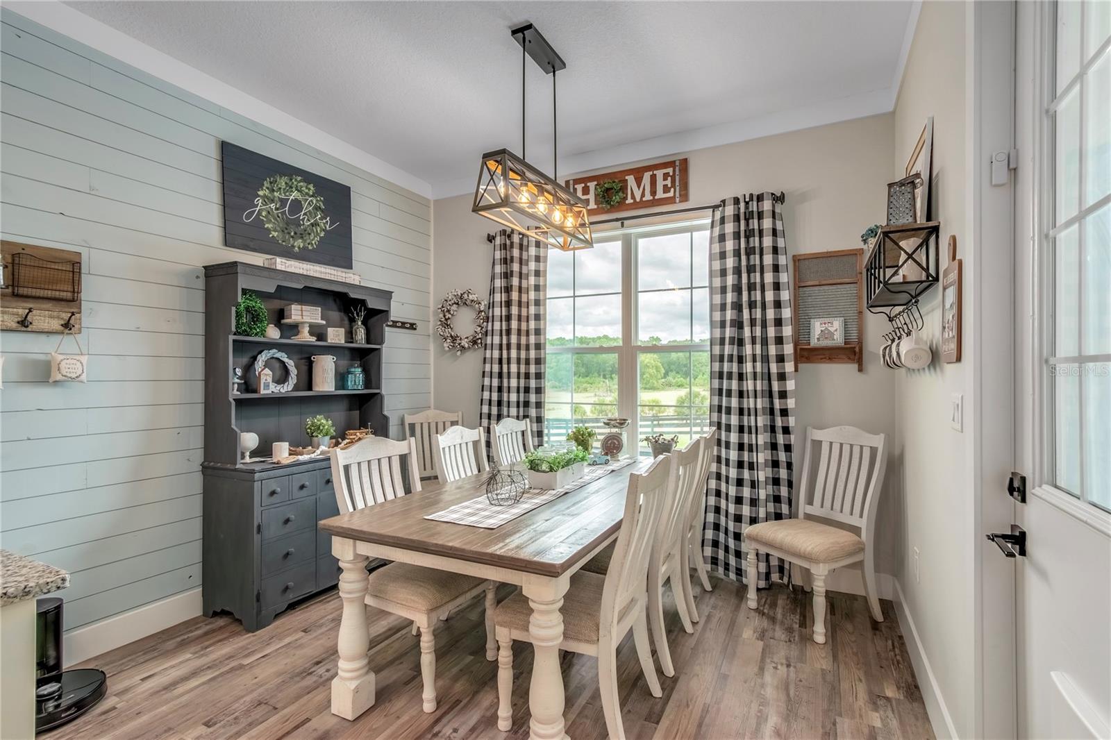 EQUESTRIAN SPRINGS - Residential