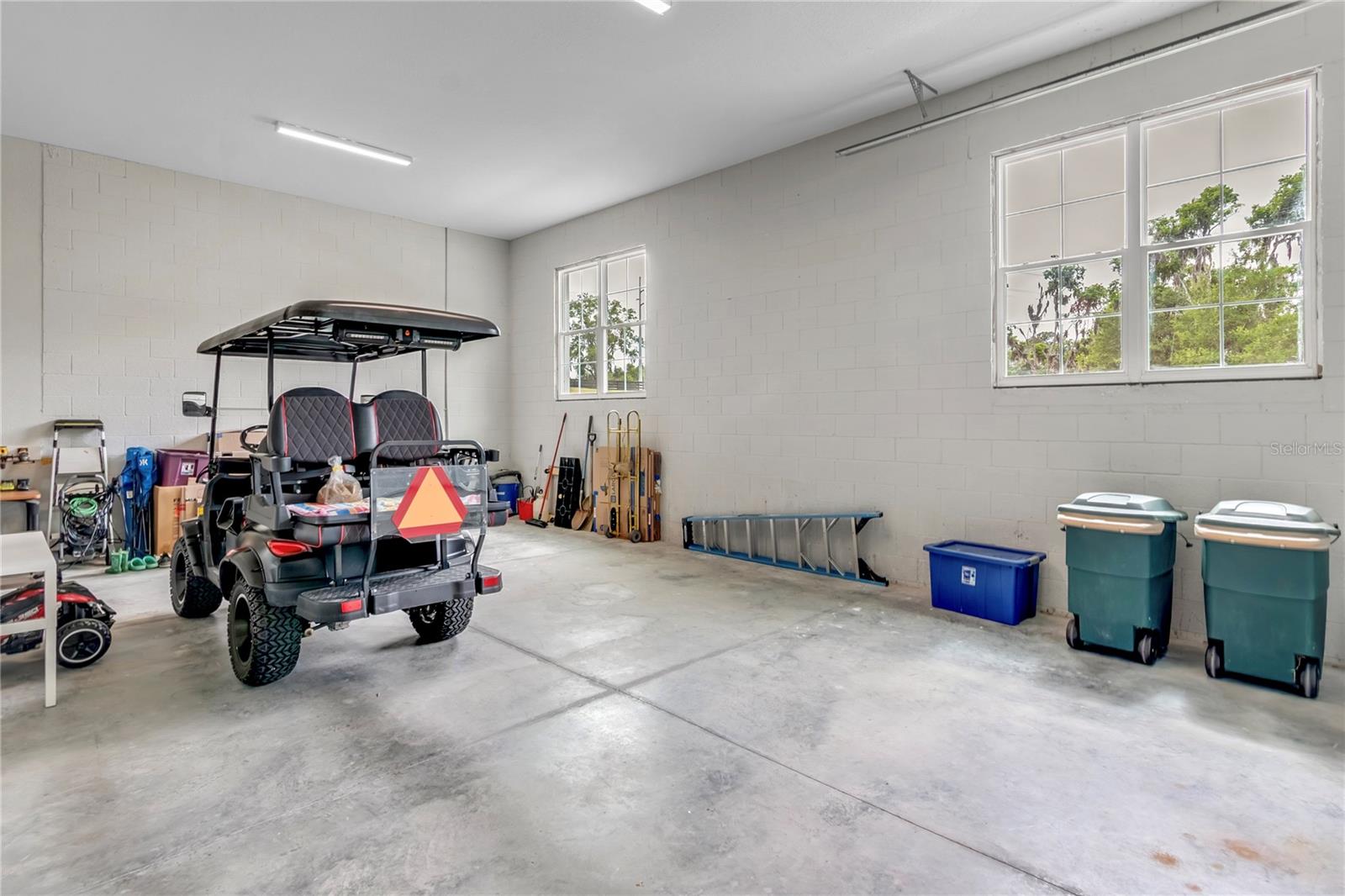 EQUESTRIAN SPRINGS - Residential