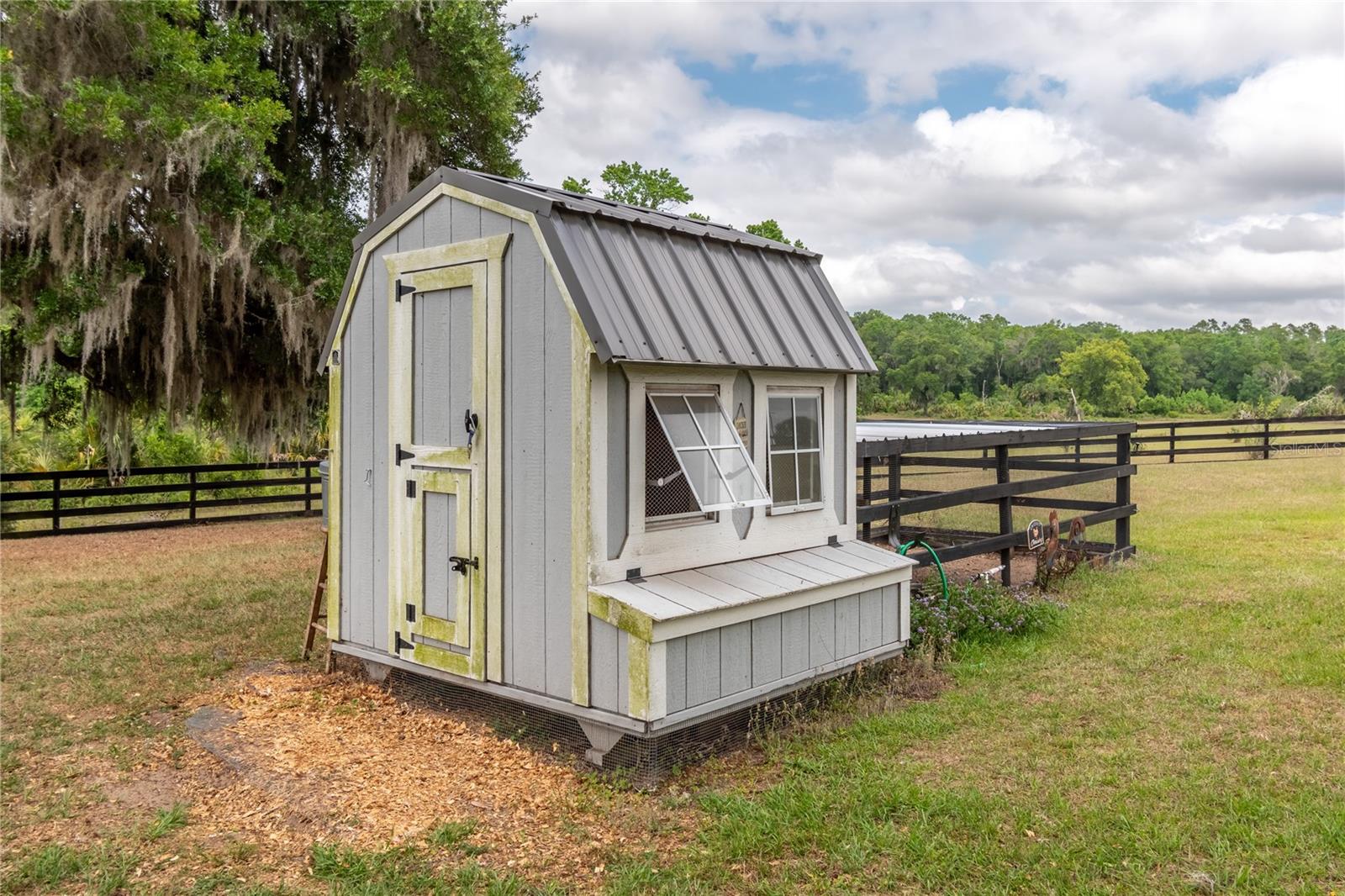 EQUESTRIAN SPRINGS - Residential