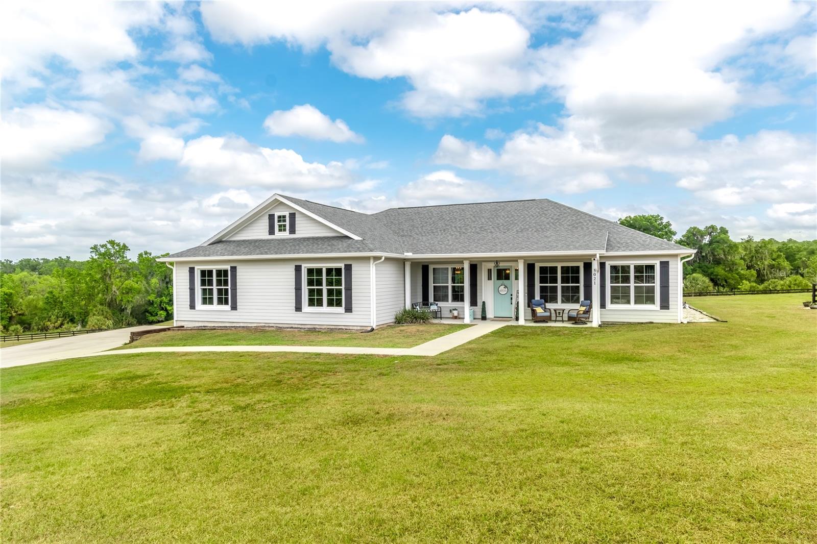 EQUESTRIAN SPRINGS - Residential