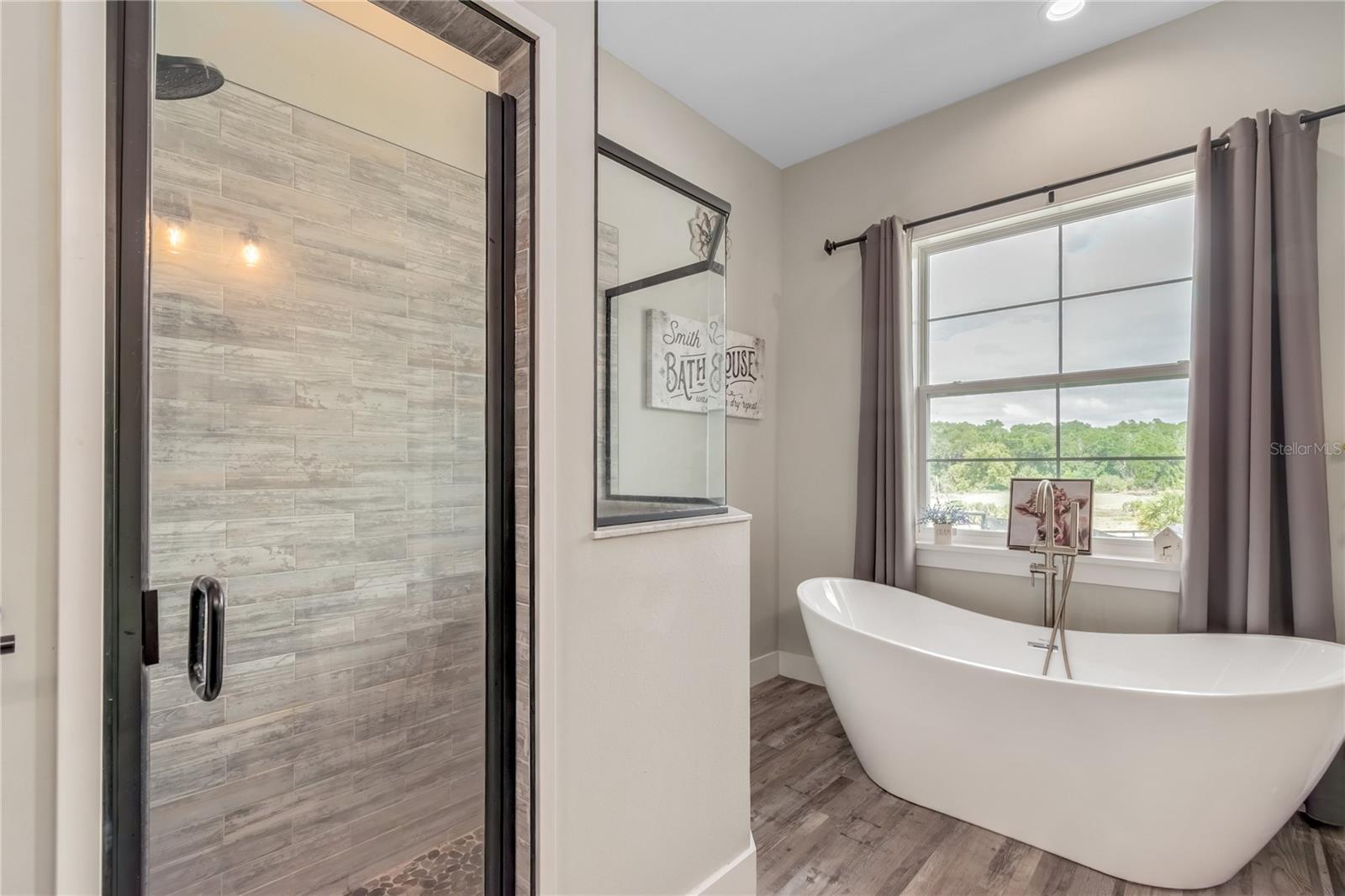EQUESTRIAN SPRINGS - Residential