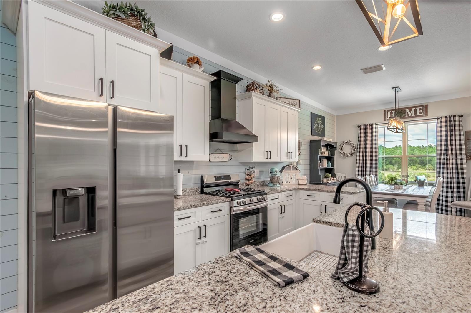 EQUESTRIAN SPRINGS - Residential