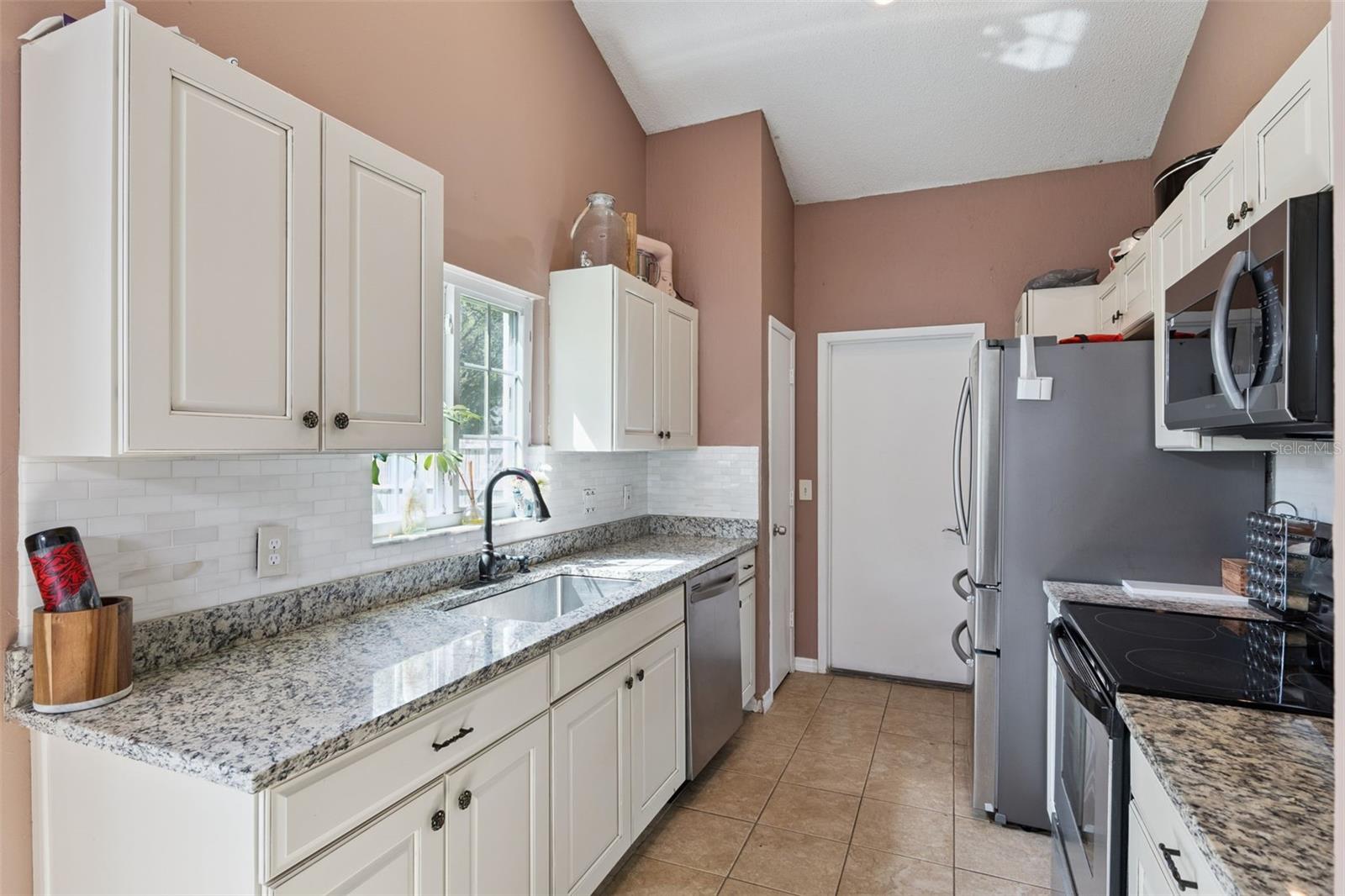 ALAFAYA WOODS PH 07 - Residential