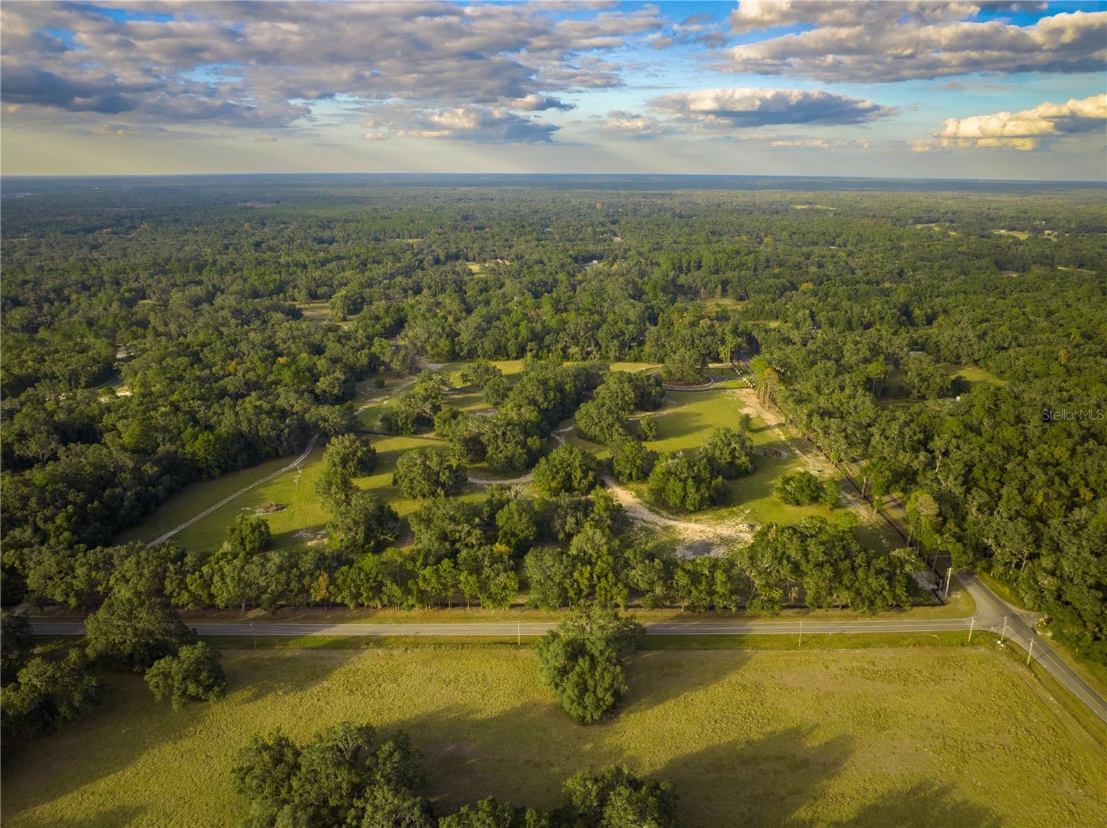 BARRINGTON - Land