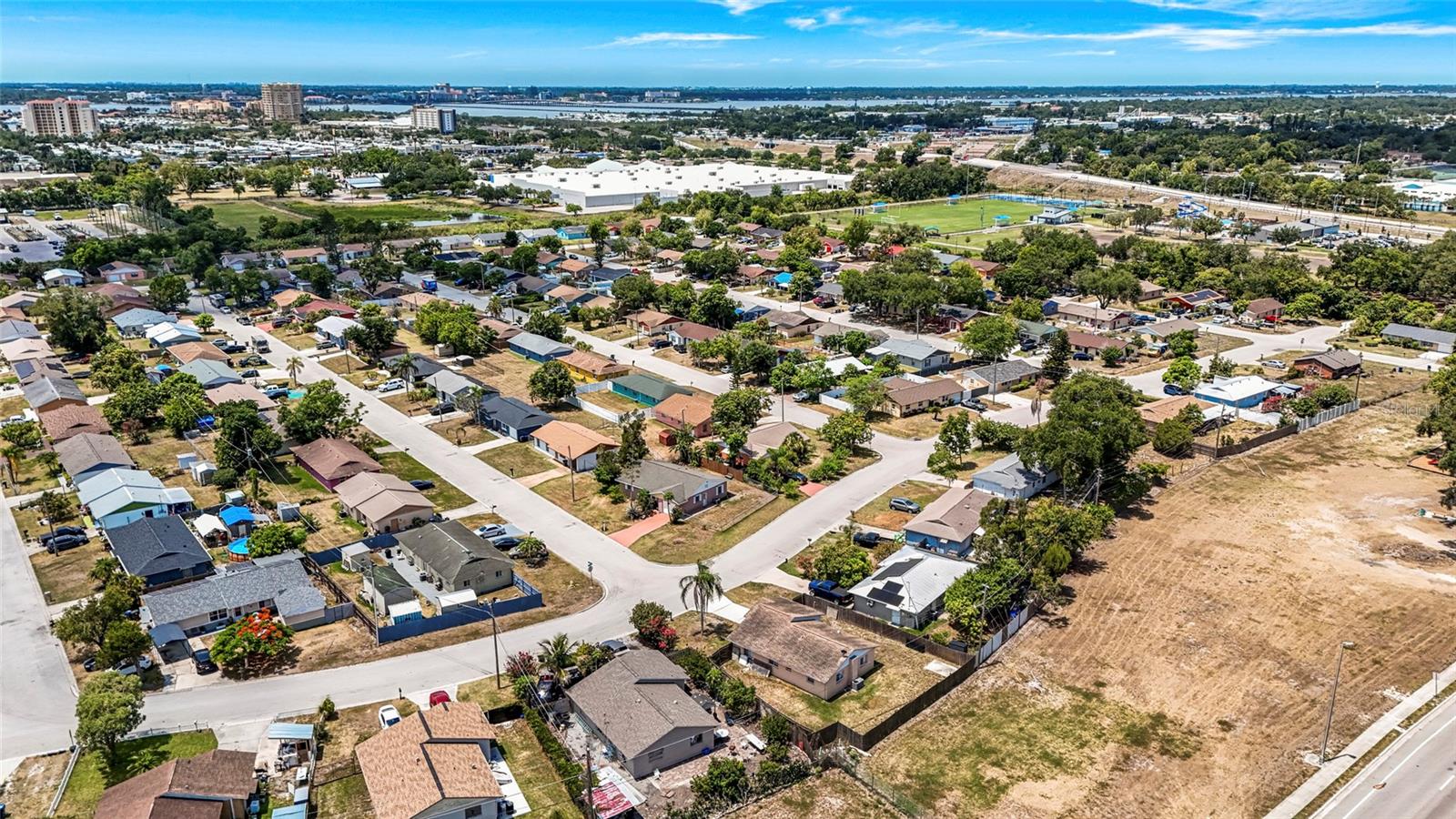 SYLVAN OAKS - Residential